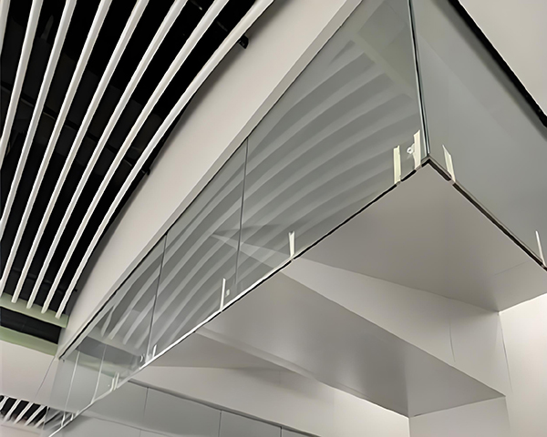 同心玻璃同心挡烟垂壁