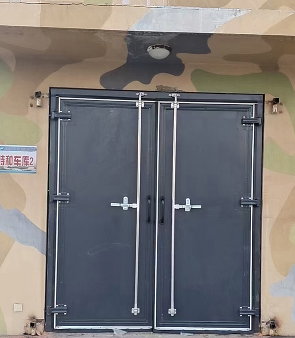 同心工业平开门