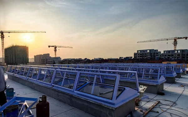 消防同心排烟窗工作原理