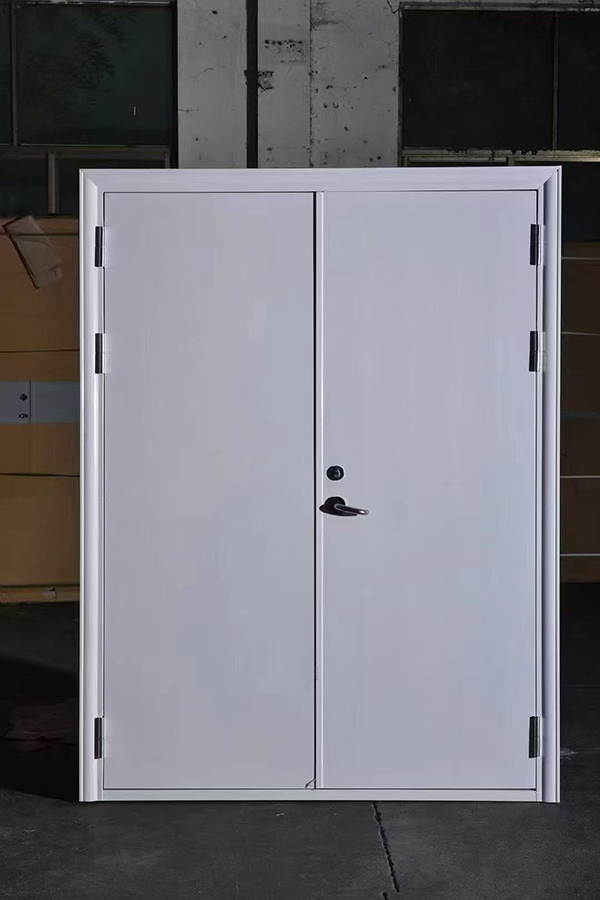 酒店项目完成公共区域同心防火门布设