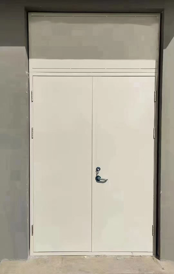 展览馆项目完成大跨度同心防火门安装 展览馆项目完成大跨度同心防火门安装